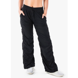 Yogipace Women's 25"/28"/31"/34" Lightweight Wrinkle Resistant Dance Studio Pants Travel Pant, X-Small/28 Inseam Petite , Black