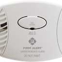 First Alert 1039734 Fat Plug-in Carbon Monoxide Alarm with Battery Backup, 8.50" x 6.75" x 2.25"