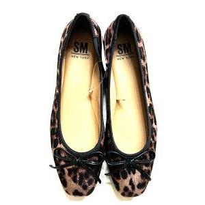 SM New York Women's Leopard (size 7)