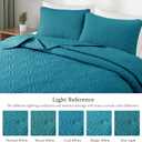 Exclusivo Mezcla California King Quilt Bedding Set, Lightweight Soft Bedspreads Coverlets with 2 Pillow Shams, Modern Teal Oversized Quilts King Size for All Seasons