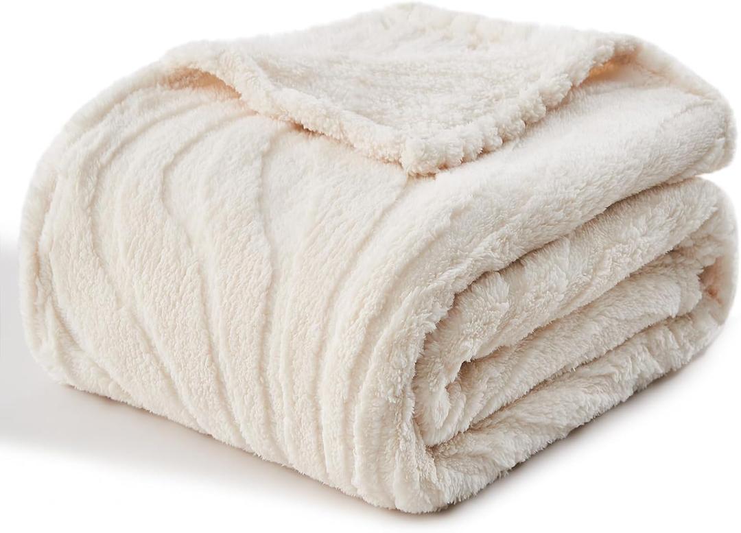 lifein Throw Blanket for Couch - Soft Boho Bed Throw Blanket, Fleece Cozy Blanket, Cute Fluffy Lightweight Blankets&Throws for Sofa, Chair, Home Decor, Woman (50x60in, Cream)
