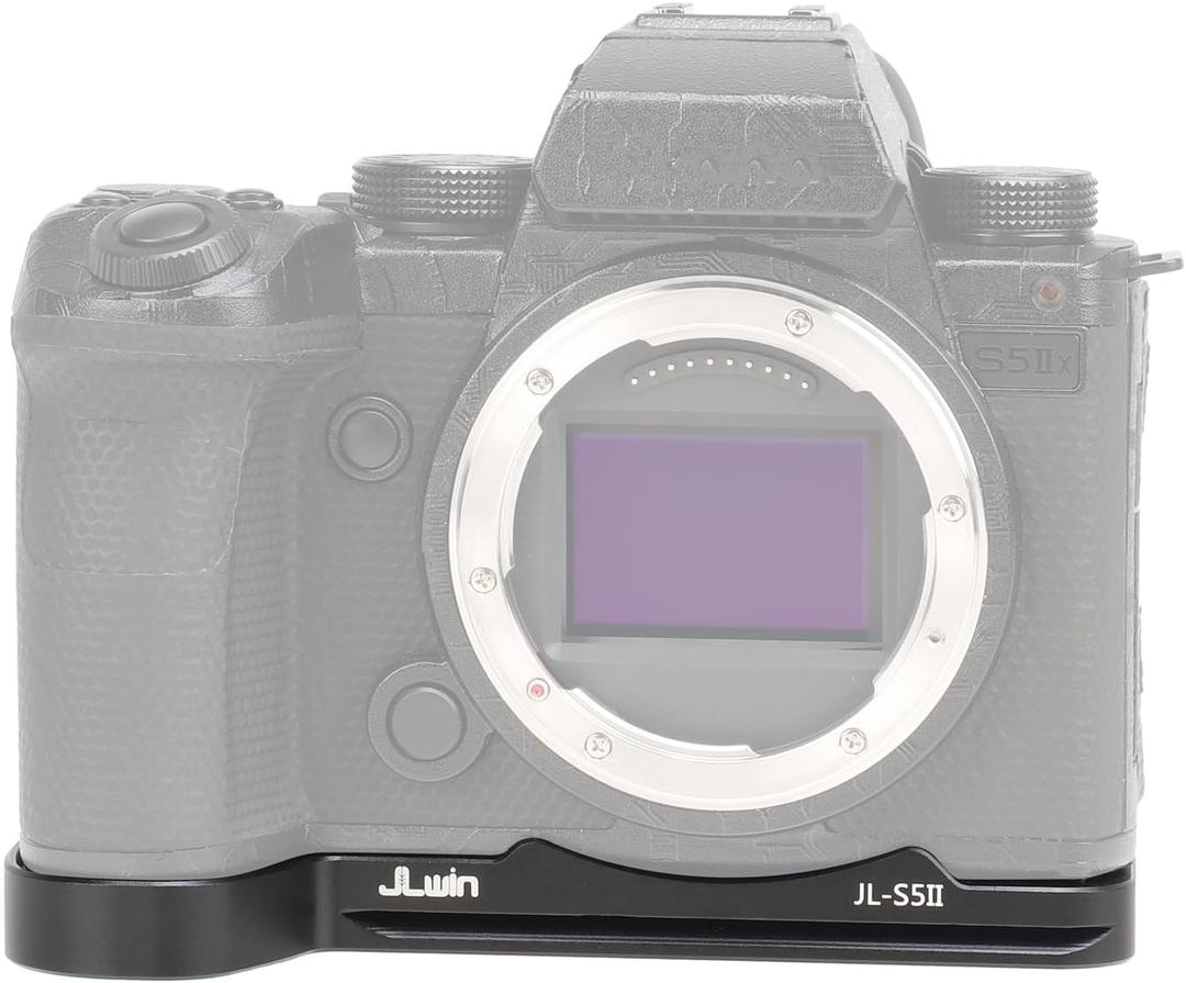 FocusFoto Quick Release Baseplate QR Plate with Cold Shoe Mount for Panasonic Lumix DC-S5 II S5II/ DC-S5 IIX S5IIX / DC-G9M2 G9II Mirrorless Camera, Compatible with Arca-Swiss Standard Tripod Ballhead