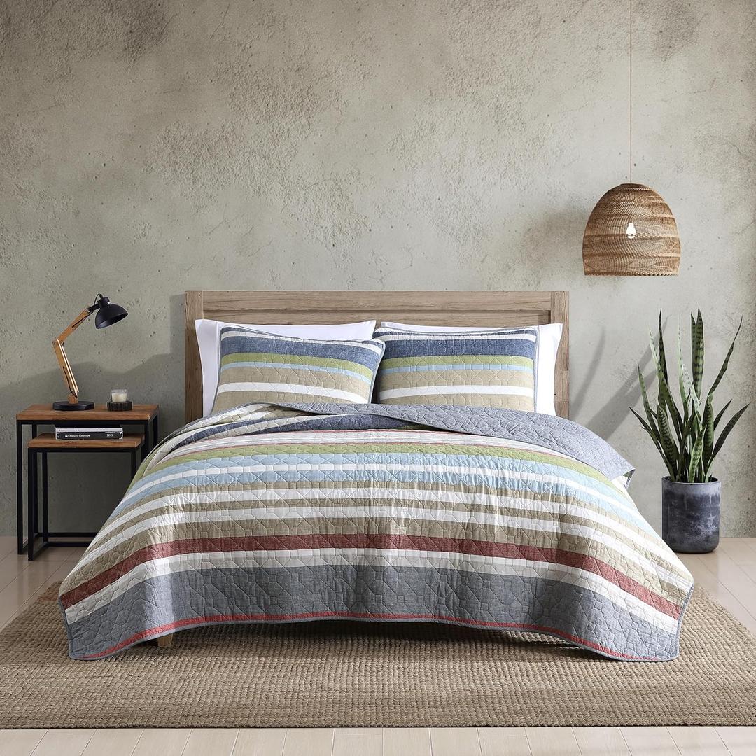 Eddie Bauer - Queen Quilt Set, Cotton Reversible Bedding with Matching Shams, Lightweight Home Decor for All Seasons (Salmon Ladder Multi, Queen)