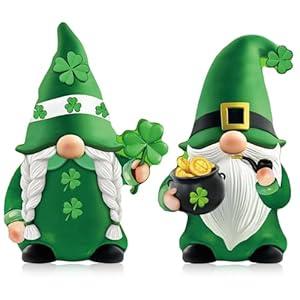 Menkxi 2 Pcs St Patrick Day Gnomes Figurines Table Decorations Wooden Irish Green Gnome Elf Scandinavian Nordic Elf Figurine for St. Patrick's Day Home Office Desk Party Supplies Indoor Outdoor Decor