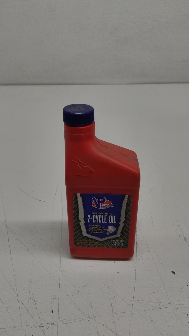 VP Small Engine Fuels Full Synthetic 2-Cycle Oil 12.8 fl Oz (378.5ml)