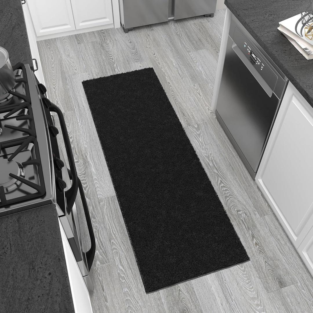 Ottomanson Bedroom Shag Runner Rug 3' x 6', Fluffy Bedside Runner with Non-Slip Rubber Backing, Soft Non-Shedding Accent Rug for Nursery, Dorm, Entryway, Black