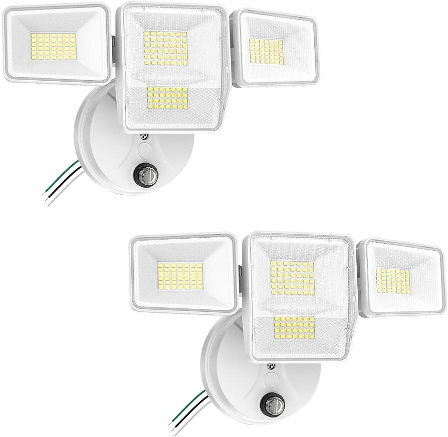 70W Dusk to Dawn Flood Lights Outdoor Lighting, 7000LM Dusk Till Dawn Floodlight, 4 Heads LED Security Light with Photocell, IP65 Waterproof, 6500K Daylight for Yard Garage Porch 2 Pack White