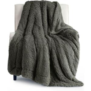 Bedsure GentleSoft Fuzzy Sherpa Faux Fur Twin Blanket Olive Green Cozy Gifts for Women Men, Soft Fleece Plush Warm Minky Thick Blanket Twin Size for Bed, Room Dorm Essentials Olive Decor Gifts, 60x80