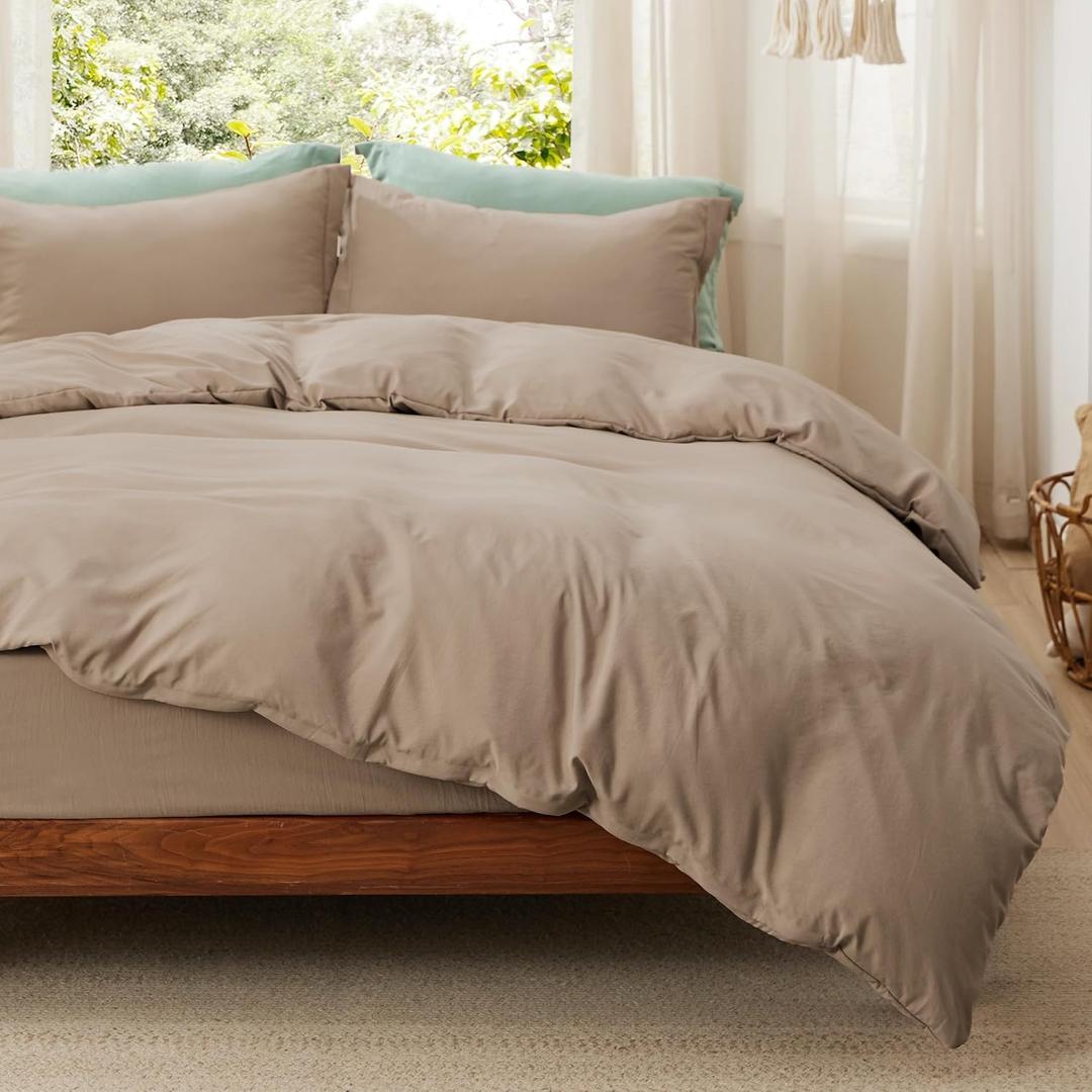 Bedsure Duvet Cover Queen Size with Fitted Sheet - 4 Pieces Prewashed Cotton-Like Polyester Extra Soft Bedding Set, Includes 1 Duvet Cover 90x90 Inches, 2 Pillow Shams, 1 Fitted Sheet, Light Brown