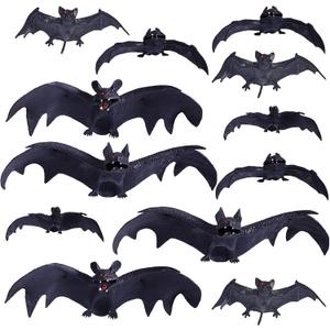 Max Fun 12pcs Halloween Hanging Bats Decorations Rubber Hanging Vampire Bats for Outdoors Halloween Party Favors Home Decor(5 Size)