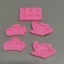Geiserailie 5 Pcs 2025 Graduation Silicone Mold Set Graduation Kitchen Baking Chocolate Candy Fondant Mold Grad Cap Diploma for Grad Party Cake Cupcake Topper Decoration