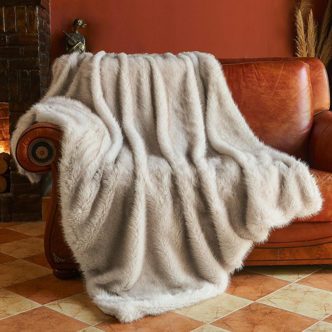 Krifey Plush Faux Fur White Throw Blanket,Luxury Thick Fluffy Blankets for Couch, Bed, Sofa,Warm Fuzzy Cozy Decorative Blankets as Birthday Gift,50"x60", White 