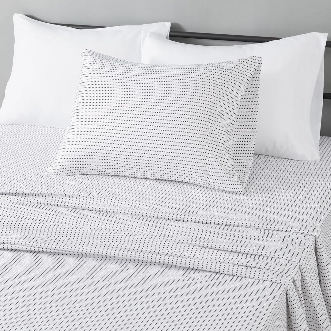 Amazon Basics Lightweight Super Soft Easy Care Wrinkle Free Microfiber 3-Piece Bed Sheet Set with 14-Inch Deep Pockets, Twin, Plum, Solid