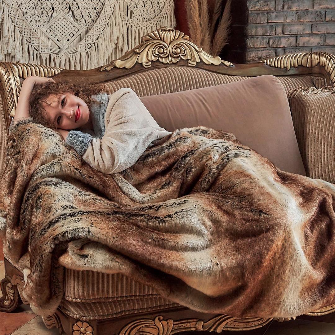 Krifey Plush Faux Fur Throw Blanket,Luxury Thick Fluffy Blankets for Couch, Bed, Sofa,Warm Fuzzy Cozy Decorative Blankets as Birthday Gift(60"x80",Brown)
