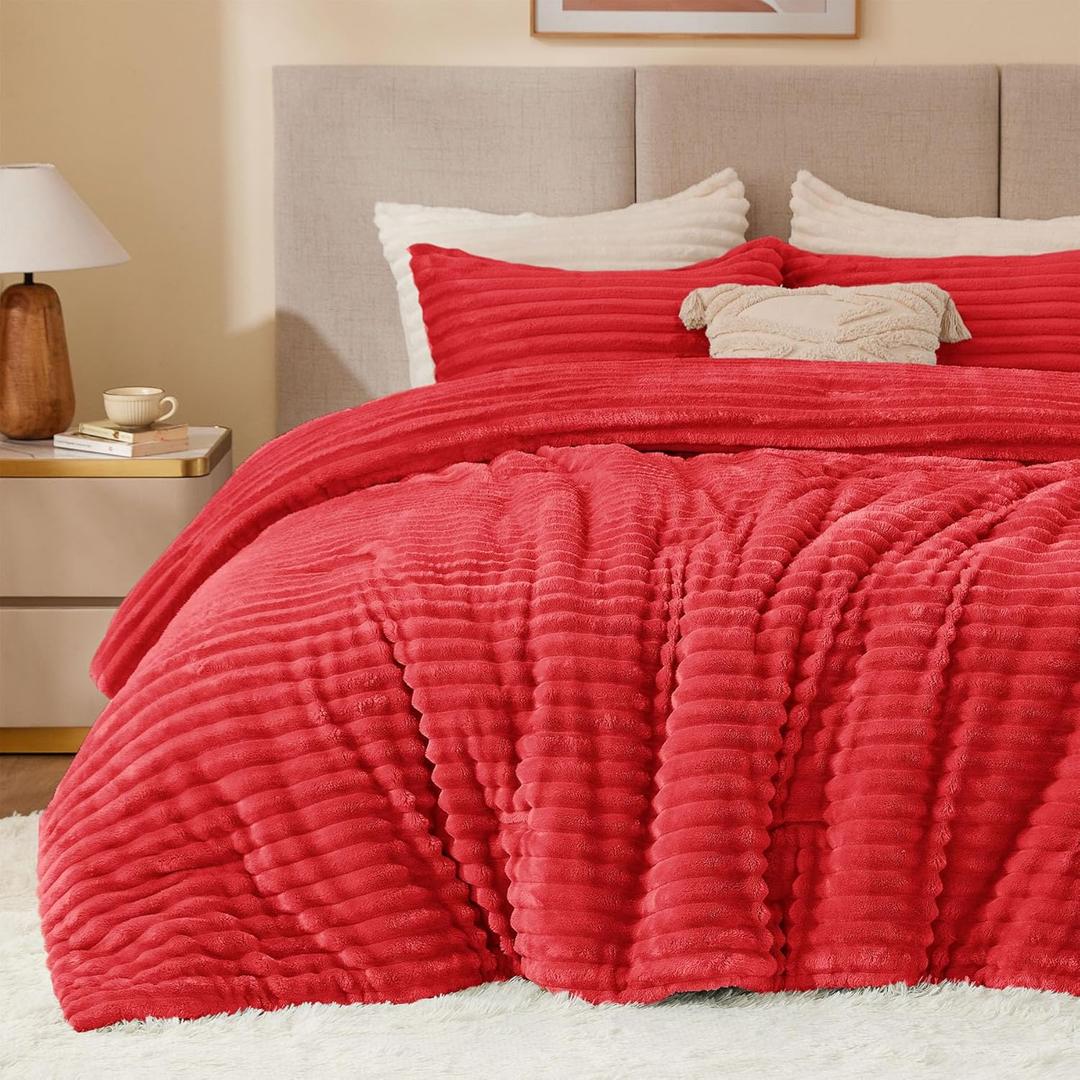 BEDELITE Fleece Queen Comforter Set -Super Soft & Warm Fluffy Red Bedding, Luxury Fuzzy Heavy Bed Set for Winter with 2 Pillow Cases
