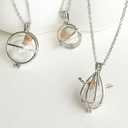 Pet Ashes Memorial Necklace, Dog Fur Ashes Keepsake Necklace, Small Pet Urn Pendant Vial Necklace for Ashes, Cat Fur Memorial Necklace Jewelry, Dog Ash Small Urn Glass Necklace (Big Planet)