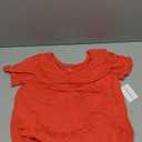 Amazon Essentials Women's Relaxed-Fit Short-Sleeve Scoopneck Swing T-Shirt Red, Small