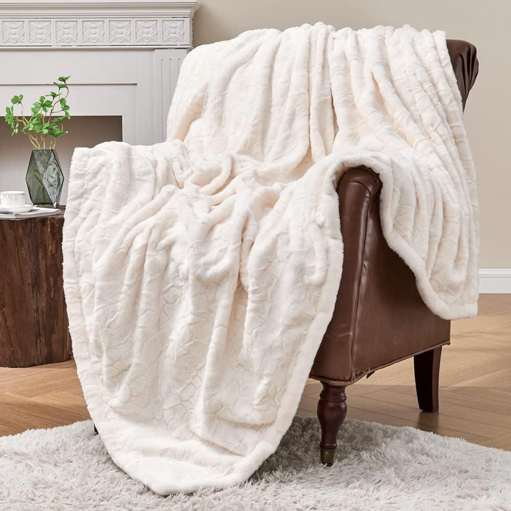 Krifey Faux Fur Throw Blanket, Super Soft Cozy Blanket, Luxury Fluffy Blanket Warm Bed Throw, Plush for Women, Ivory 50" x 60" (Cream)