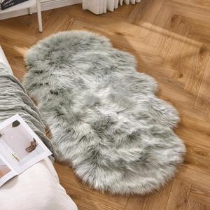 MIULEE Luxury Soft Fluffy Area Rug 3x5 Feet, Faux Fur Sheepskin Rug Decorative Plush Shaggy Carpet for Bedside Sofa Floor Nursery, Light Grey
