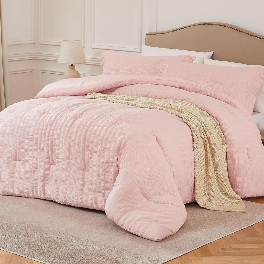Pink Queen Comforter Set - 3 Pieces Seersucker Lightweight Bedding Comforter Sets (1 Soft Fluffy Comforter & 2 Pillowcases) - All Seasons Cozy Cute Bed Sets for Women Girls