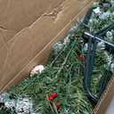 6 FT Pre-Lit Artificial Christmas Tree with 618 Snowy Branch Tips 280