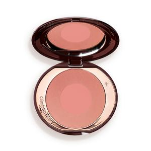 Charlotte Tilbury Cheek to Chic Powder Blush - Two-Tone Cheek Makeup with a Radiant, Luminous Finish - Buildable Color that Smooths, Buffs & Blends for a Light Reflecting Glow