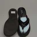 Clarks Women's Breeze Sea Flip-Flop.9