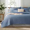 Bedsure Quilts Queen Size - Ultra Soft Queen Quilt Bedding Set for Modern & Coastal Bedrooms, Lightweight All-Season Comforter with 2 Pillow Shams, Mineral Blue Summer Bedspread Coverlet 90x96 Inch (Queen / Full, 05 - Mineral Blue - Clover)