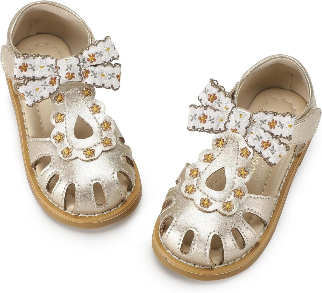 Hehainom Toddler Girls Sandals Closed Toe Bow Flower Girl Summer Shoes Little Kids Flats Sandals (Goldpu) Size 10