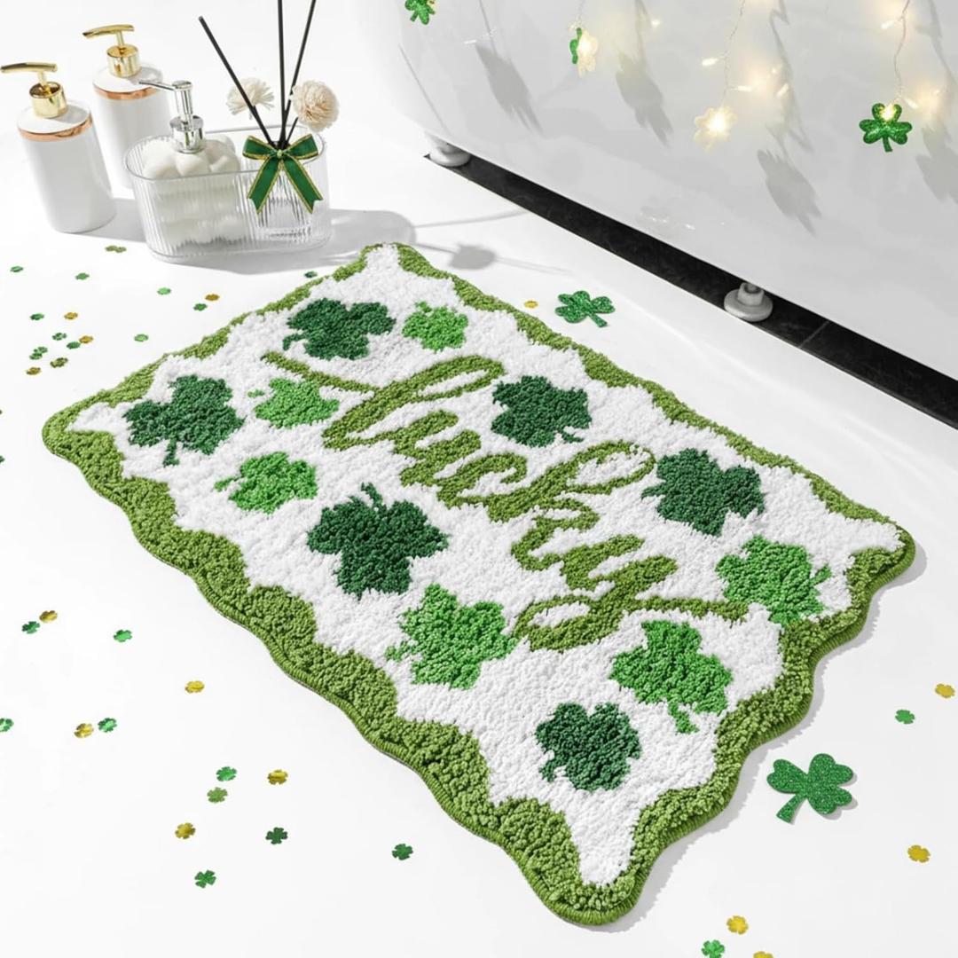 Dunzy St. Patrick's Day Shamrock Bathroom Rugs Lucky Shamrocks Decorative Doormat Soft Absorbent Non Slip Microfiber Clover Bath Rugs for Bathroom Indoor Home Decoration, 16 x 24 Inch