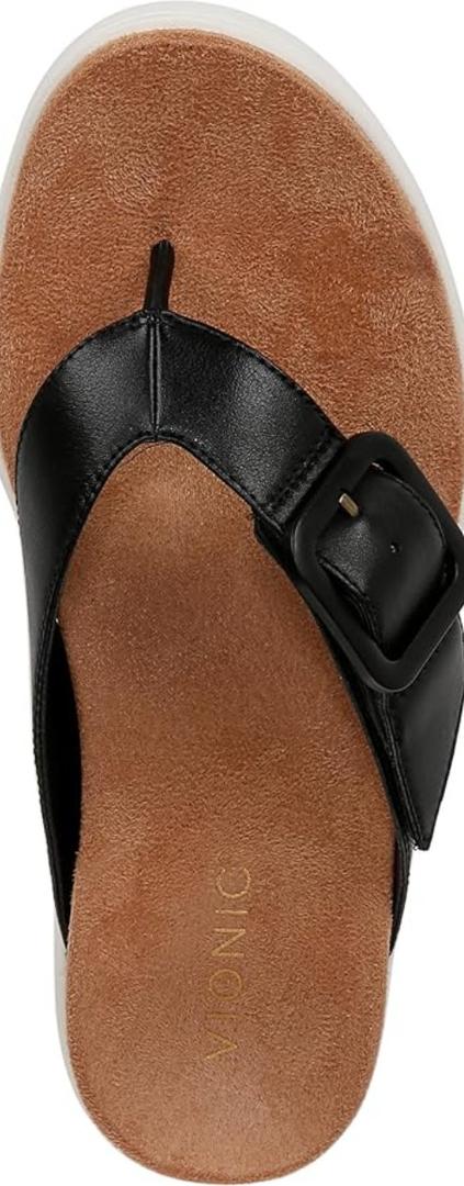 Vionic Women's shoes 8.5-9