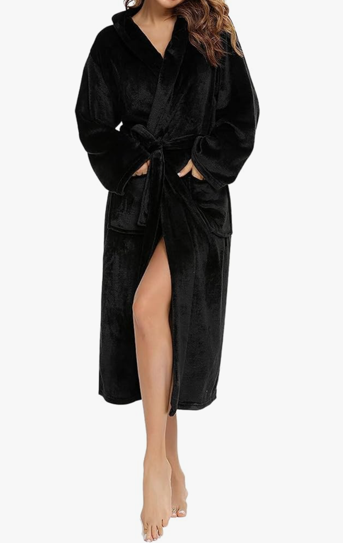 Chic Happen Plush Robe - Luxury Coral Fleece Bathrobe with Pockets - Women's Adult Size XL Black