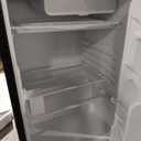 4.5 Cu. Ft. Compact Refrigerator | Single Door Mini Fridge with Energy-Efficient & Quiet Operation | for Dorm, Office, Bedroom, Kitchen, Bar Use with Adjustable Shelves