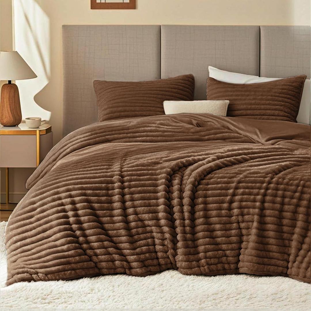 EXQ Home Fluffy Comforter Set Queen Size - Super Soft Faux Fur Stripe Jacquard Comforter 3 Pieces, Taupe Brown Fleece Bedding Set,Winter Warm Bed Set,1 Comforter with 2 Pillowcases