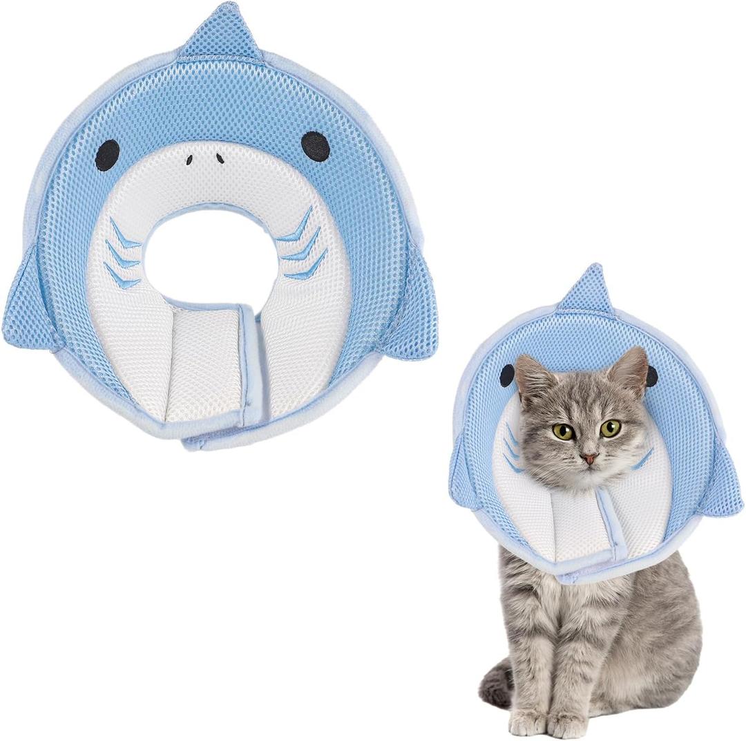 FRIUSATE Cat Cone Collar - Soft, Adjustable Recovery Collar for Cats and Kittens - Comfortable, Breathable, Lightweight Neck Cone to Stop Licking After Surgery