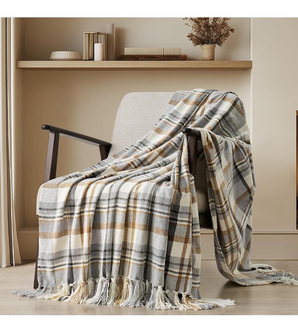 EVERGRACE Plaid Chenille Throw Blanket for Couch, Super Soft Cozy Decorative Farmhouse Plaid Throw with Tassels, Lightweight Chenille Knit Throw for Bed Sofa Gift Home Decor, Grey & Beige 50"x60"