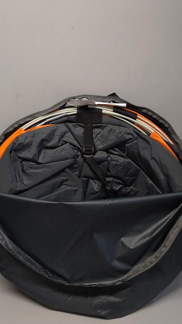 EchoSmile Camping Instant Pop Up Tent, 2/4/6/8/10 Person, Water Resistant Dome, Easy Setup for Camping Hiking and Outdoor, Portable with Carry Bag, 3 Season (Black & Orange (4 Person))
