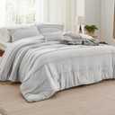 Bedsure Queen Comforter Set - 4 Pieces Pinch Pleat Bed Set, Light Grey Boho Bedding for All Season, 1 Soft Comforter, 2 Pillowcases, 1 Decorative Pillow