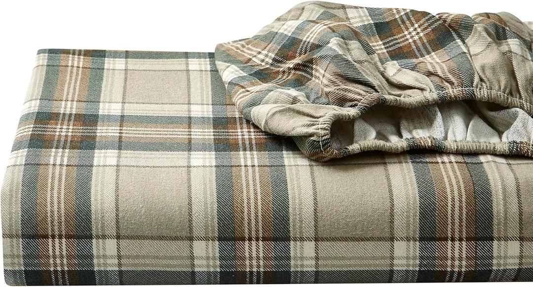 Eddie Bauer - Flannel Sheets Queen Size, Anti-Pilling & Wrinkle Resistant Cotton, Touchably Soft for All-Season Comfort - Bed Sheets with Matching Pillowcases & Fitted Sheet (Edgewood Plaid Green)