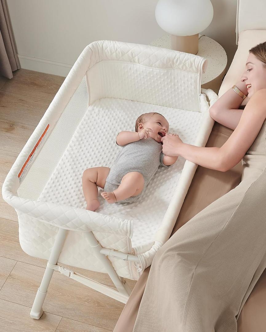 Bassinet Bedside Sleeper, Baby Crib for Newborn, Baby Bassinets Bedside Sleeper with 4 Auto-Lock & Adjustable Height, Breathable Mesh & Mattress, Bedside Bassinet (Cream-coloured)