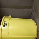 Rubbermaid Commercial Products BRUTE Heavy-Duty Round Trash/Garbage Can, 10-Gallon, Yellow, Outdoor Waste Container for Landscapers/Construction/Restaurants/Back of House/Offices/Warehouses