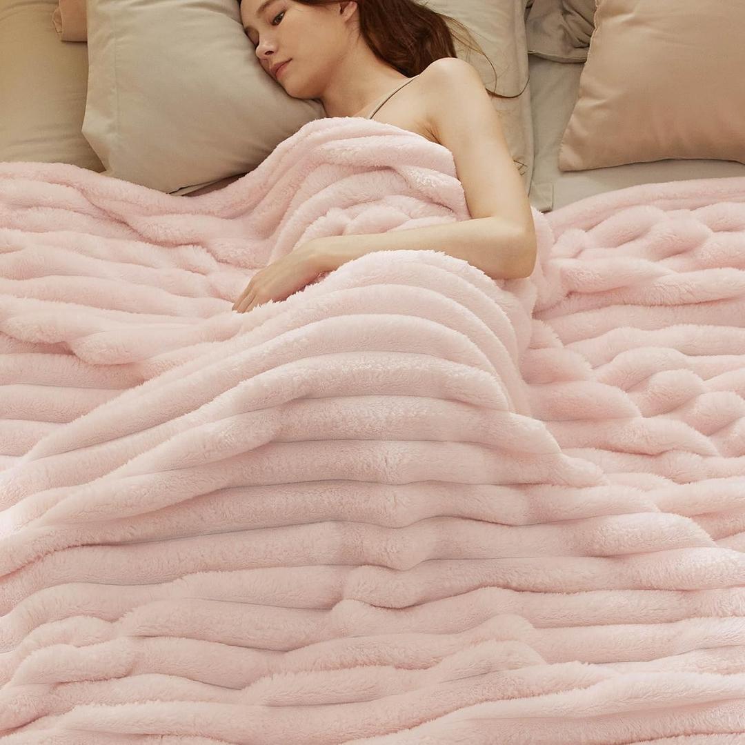 Bedsure King Size Blanket for Bed - 350GSM Super GentleSoft Fuzzy Fluffy Cozy Blankets for Women, Cute Large Plush Fleece Throws for Girls, Pink108x90 Inches, Wider Striped Design (Crystal Pink)