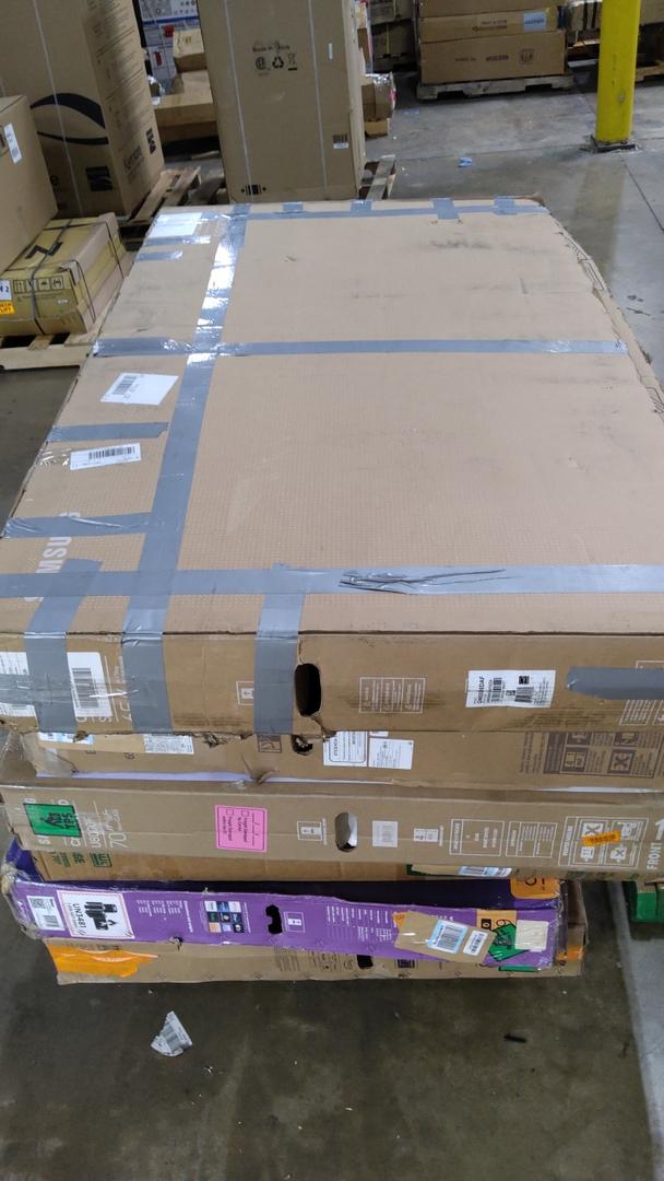 Pallet of 6 Broken TV