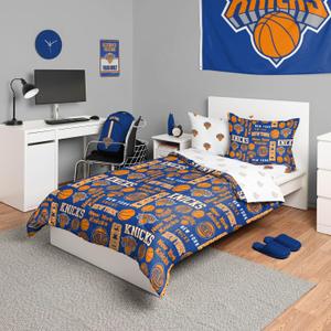 FOCO Unisex-Adult NBA Team Logo Bed in a Bag Comforter, Sheets, Pillow Cases Bedding 5-Piece Set (Tw")