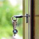 NUOBESTY Retro Gramophone Key Chain Set 4 Pcs Metal Vintage Vinyl Record Key Rings for Men Women Luggage Bag Charms Unique Music Accessories