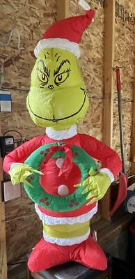 4FT Inflatable Green Grinch Figure For Christmas