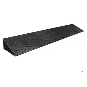 MINUSE Non-Slip Wheelchair Ramp,Portable Threshold Ramp for Indoor or Outdoor,Bathroom,Doorways,Supermarkets Entrance,Garage Entrance，PP Plastic Material (Color : Black, Size : 39x7x3.1in)
