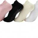 Womens Pilates Socks with Grips Non Slip Yoga Socks for Barre, Ballet, Dance, Workouts