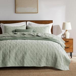 WDCOZY 100% Cotton Queen Size Quilt Set - Sage Green Pre-Washed Soft Lightweight Modern Bedspread, Farmhouse Country Rustic Coverlet, Textured Like Linen, Shabby Chic Gauze Bedding, 3 Pieces (Full/Queen (90"x96"))