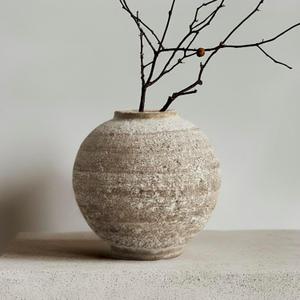 Ceramic Farmhouse Vase Rustic Decor,Pottery Decorative Flower Vases for Home Decor,Boho Vase for Table, Living Room,Bathroom,Shelf,Mantel Decoration,5.5 inch, Brown 